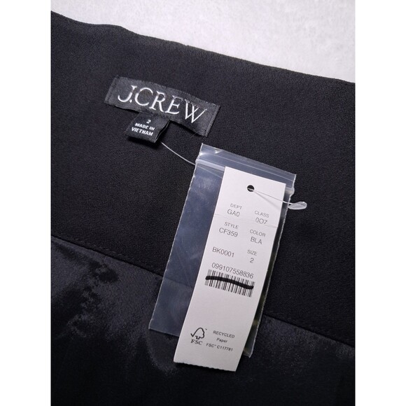 J.Crew Scoopneck Vest in Drapey Crepe Black Button Fasten CF359 $98 Size 2 NWT - Picture 5 of 10